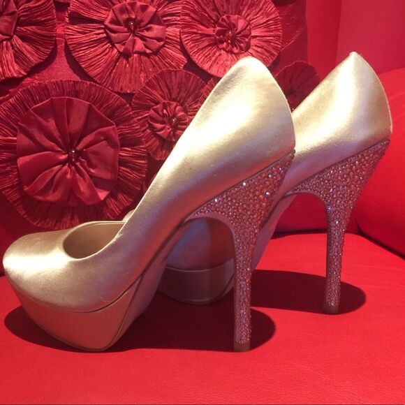 Nude Swarovski Elegant heels - Picture 9 of 13